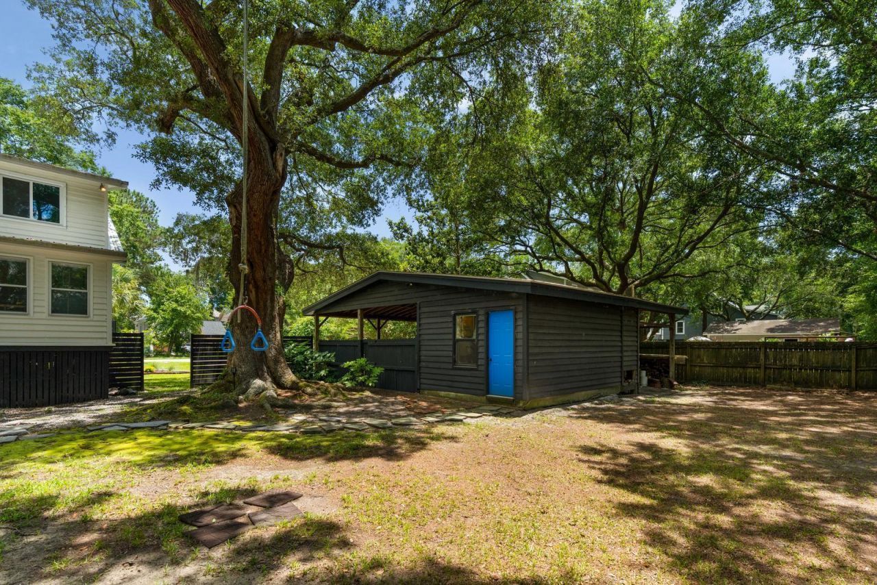 1515 N Lakeshore Drive Photo 65