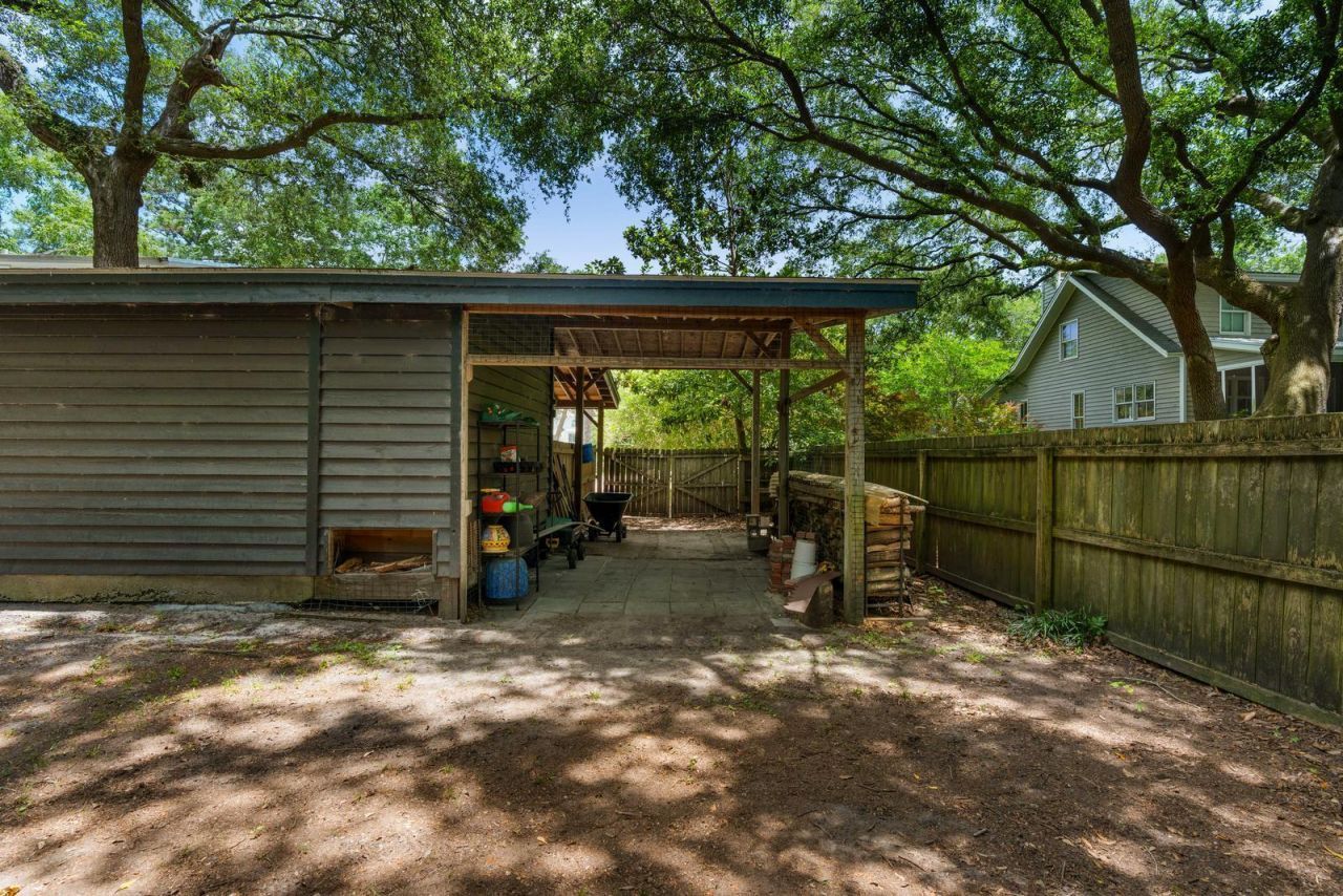 1515 N Lakeshore Drive Photo 74