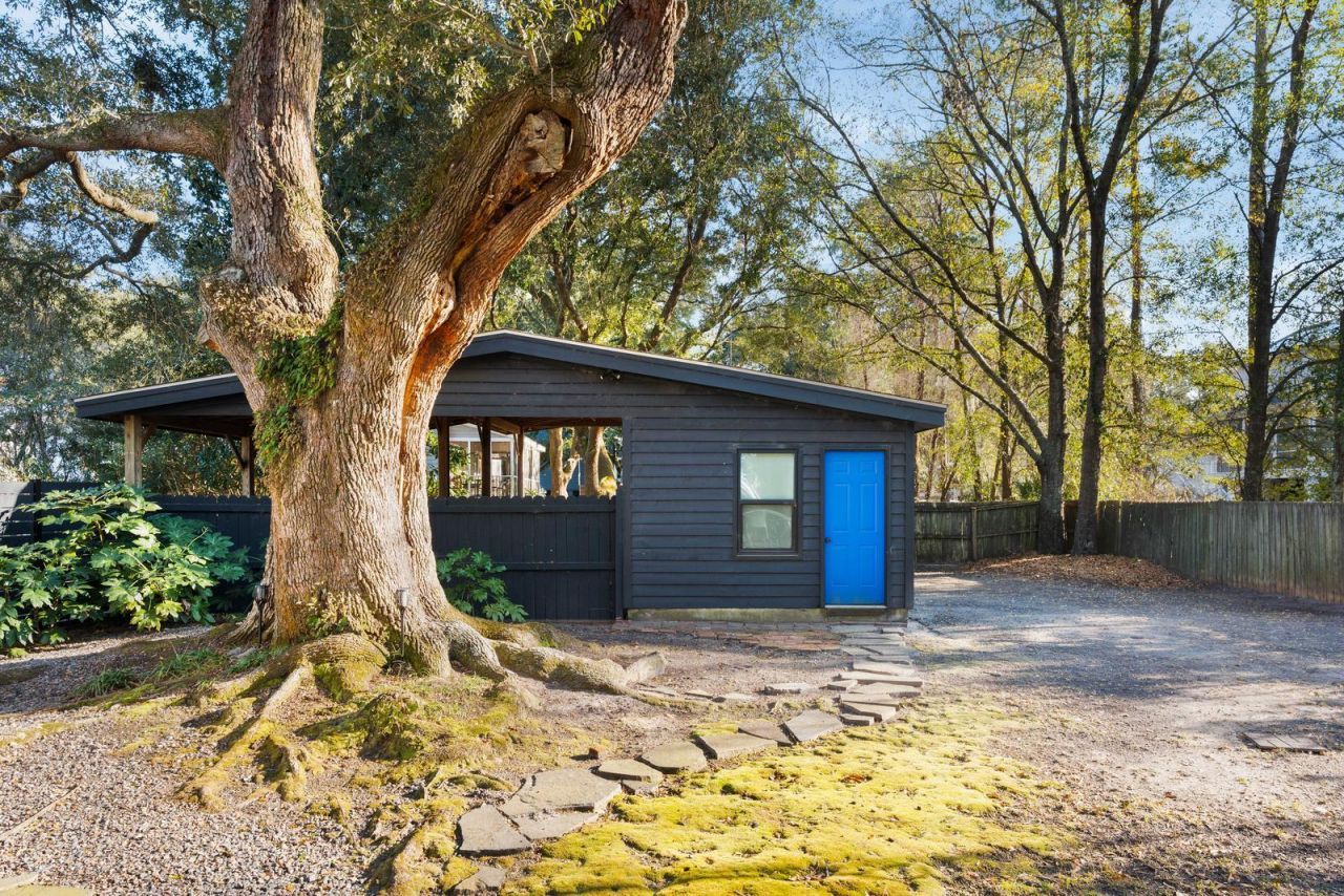 1515 N Lakeshore Drive Photo 75