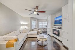 188 Midland Parkway photo 4