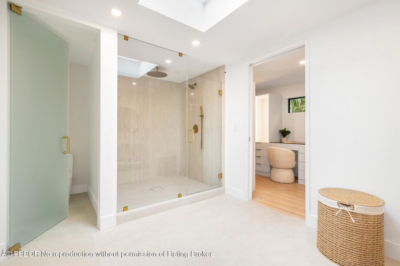 350 Colonial Road, West Palm Beach, FL 33405 Photo