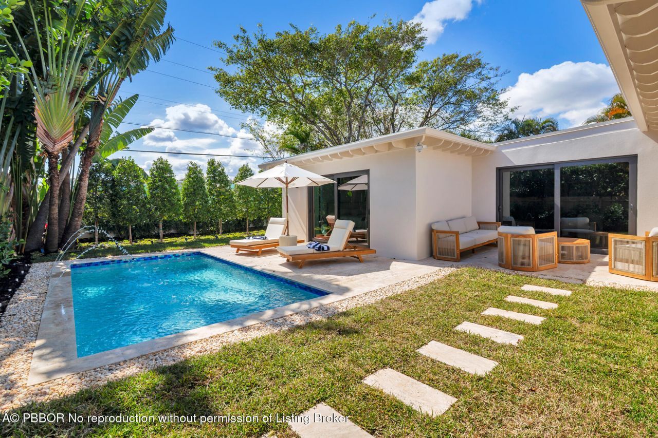 350 Colonial Road, West Palm Beach, FL 33405 Photo