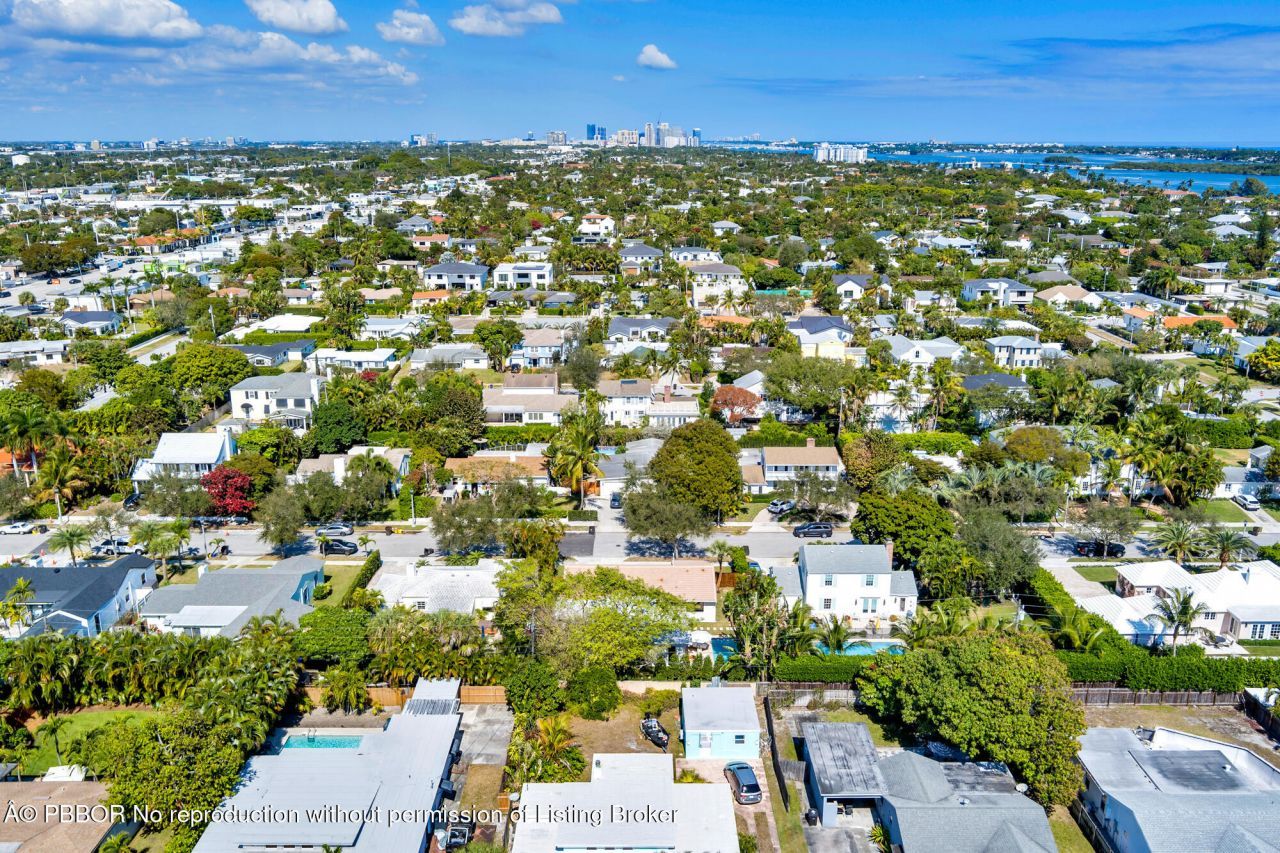 350 Colonial Road, West Palm Beach, FL 33405 Photo