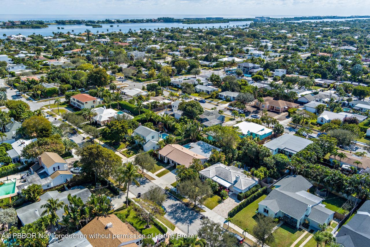 350 Colonial Road, West Palm Beach, FL 33405 Photo