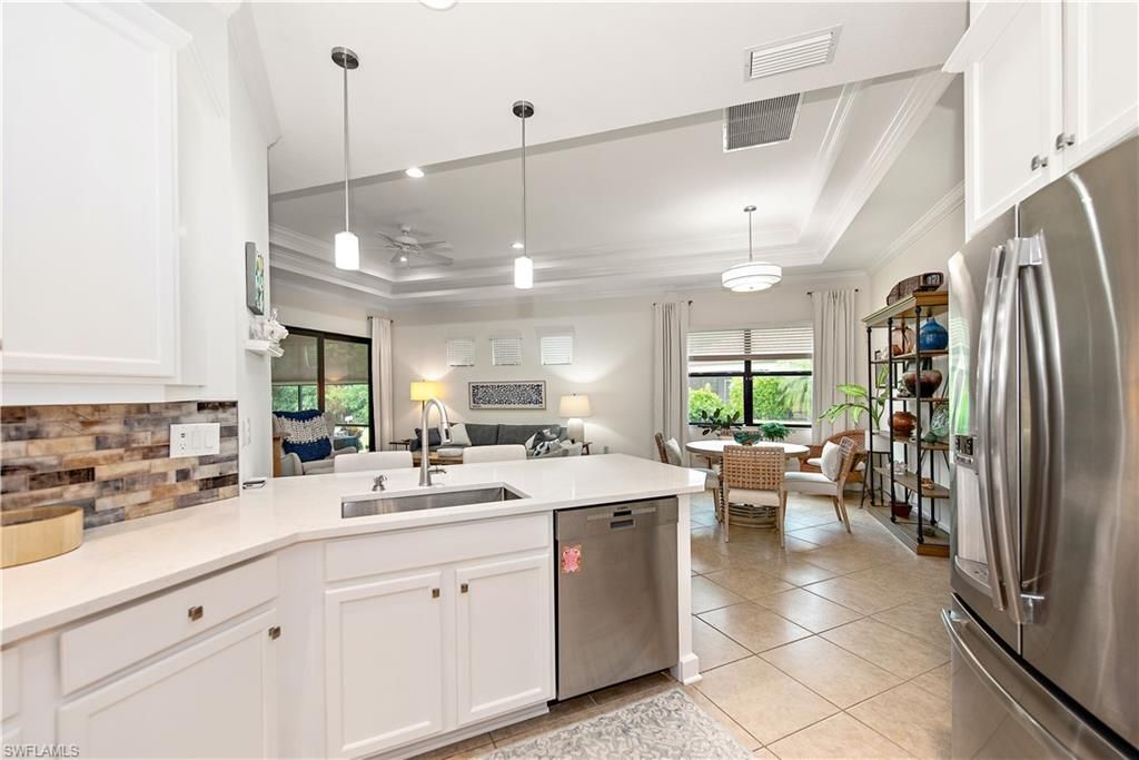 9155 Isla Bella Cir, Bonita Springs, FL 34135 Photo