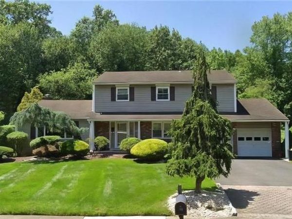 50 VALLEY FORGE DRIVE, EAST BRUNSWICK, NJ 08816