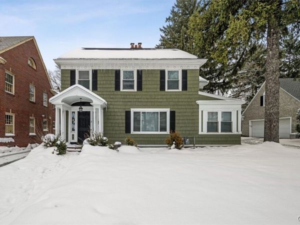 17 Pleasant Street, Utica, NY 13501