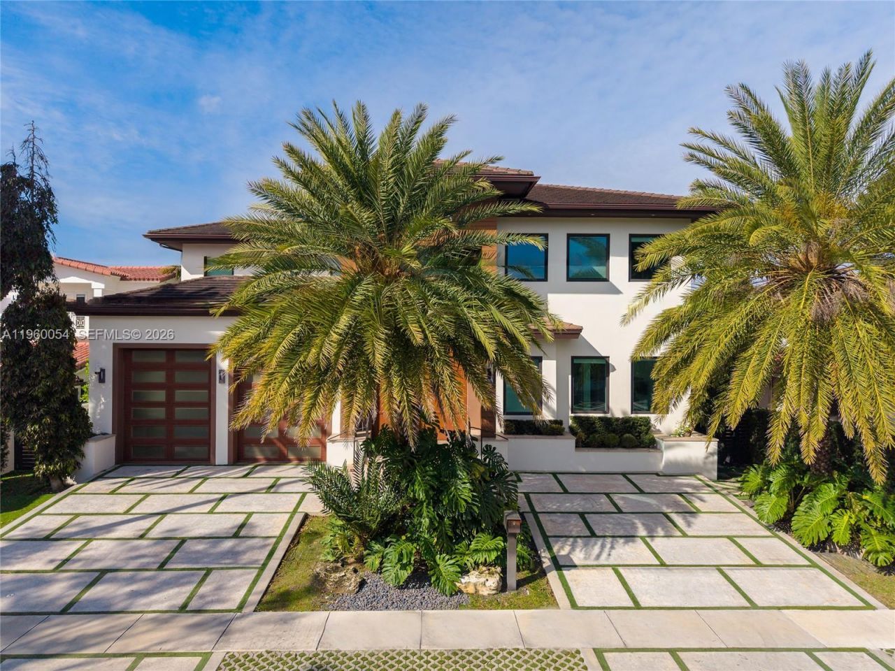 12880 N Bayshore Dr, North Miami, FL 33181 Photo