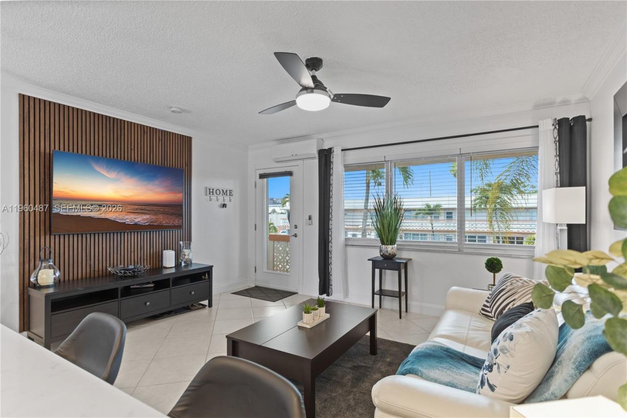 815 SW 11th Ave, Unit 18G, Hallandale Beach, FL 33009 Photo