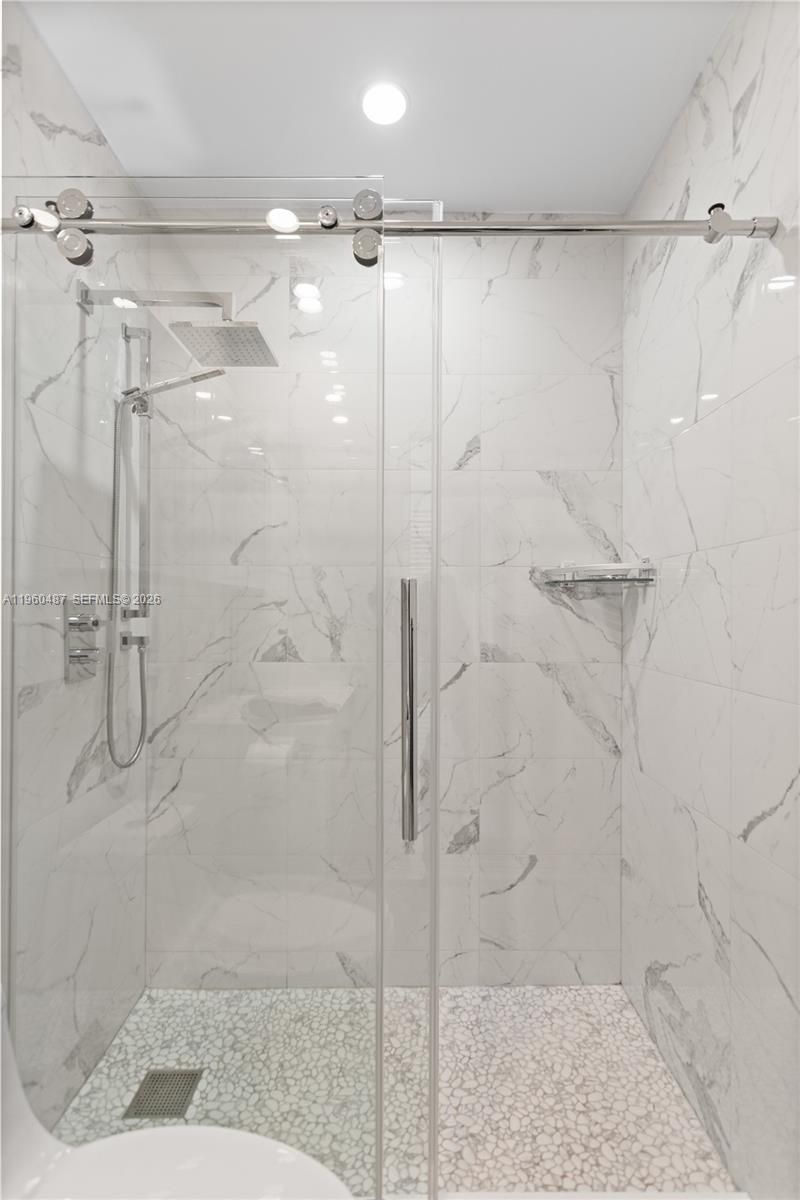 815 SW 11th Ave, Unit 18G, Hallandale Beach, FL 33009 Photo