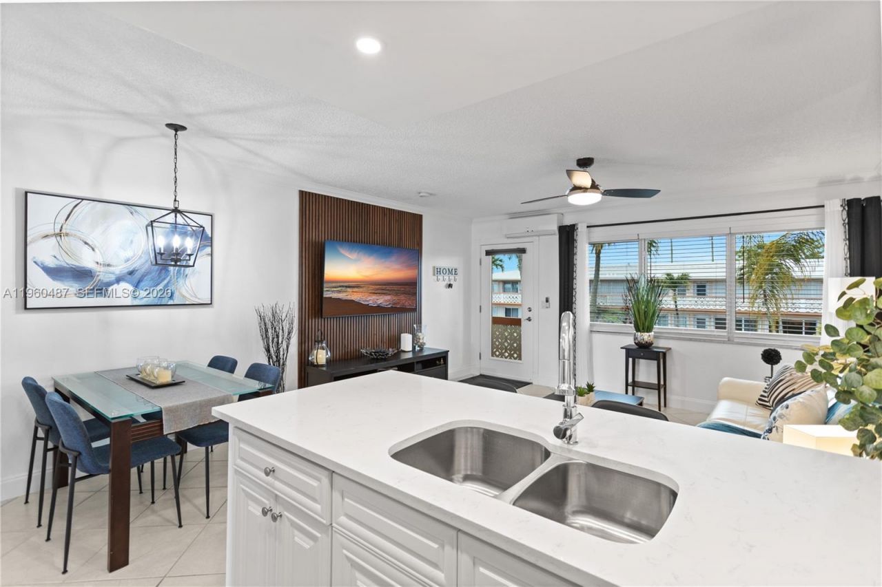 815 SW 11th Ave, Unit 18G, Hallandale Beach, FL 33009 Photo