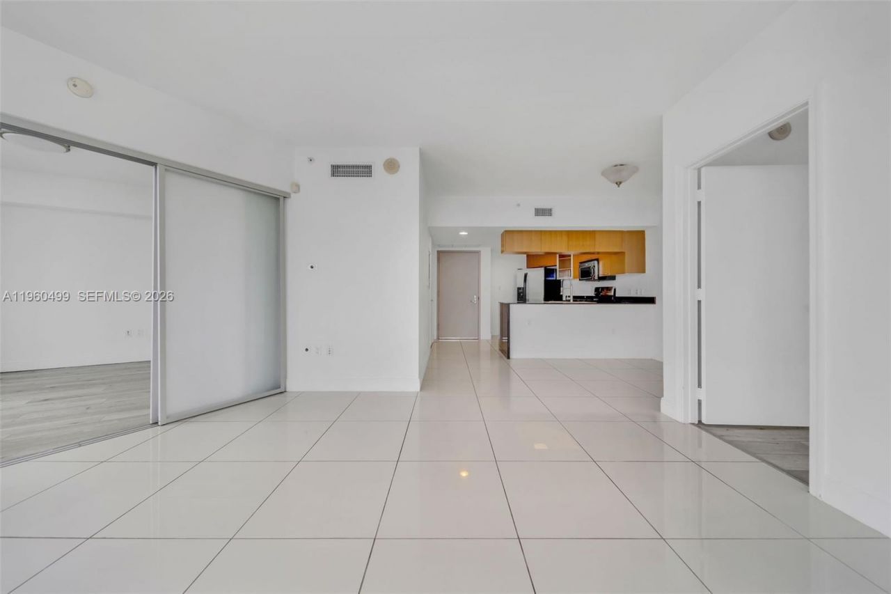 1750 N Bayshore Dr, Unit 2001, Miami, FL 33132 Photo