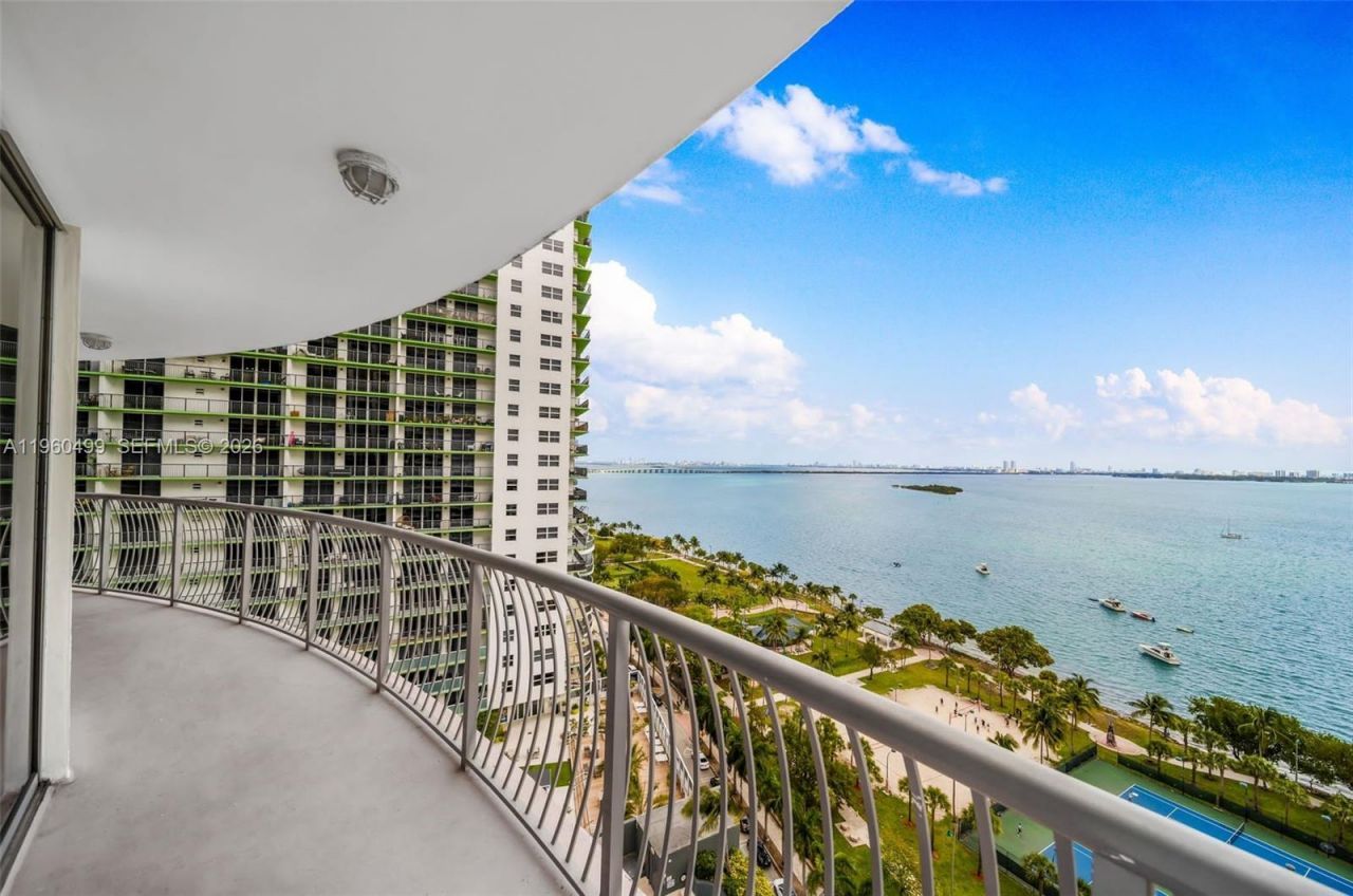 1750 N Bayshore Dr, Unit 2001, Miami, FL 33132 Photo