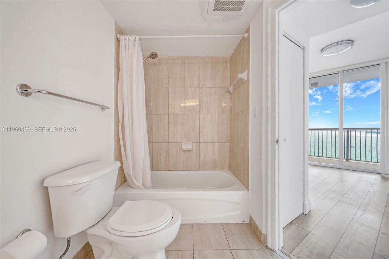 1750 N Bayshore Dr, Unit 2001, Miami, FL 33132 Photo