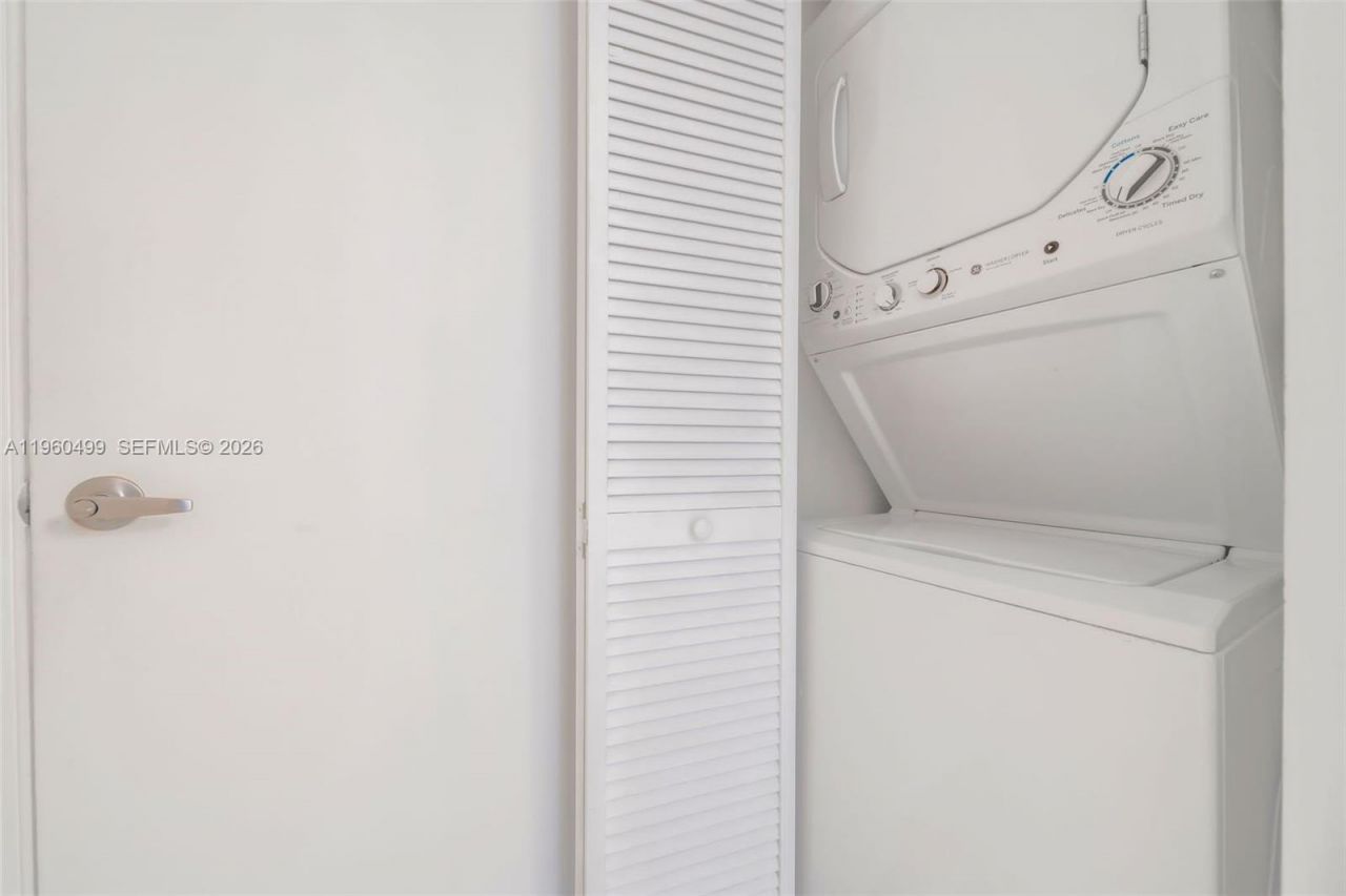 1750 N Bayshore Dr, Unit 2001, Miami, FL 33132 Photo