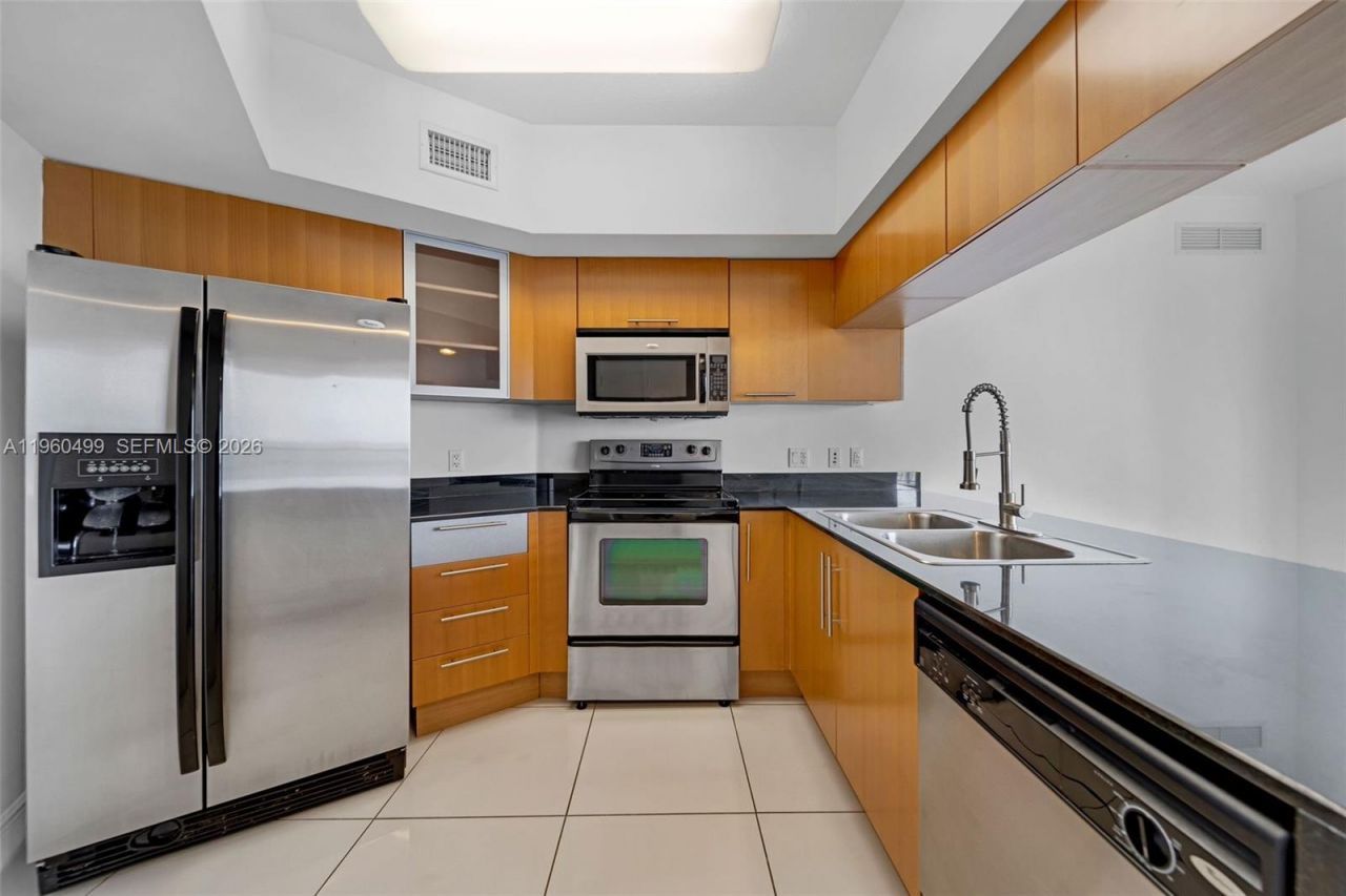 1750 N Bayshore Dr, Unit 2001, Miami, FL 33132 Photo