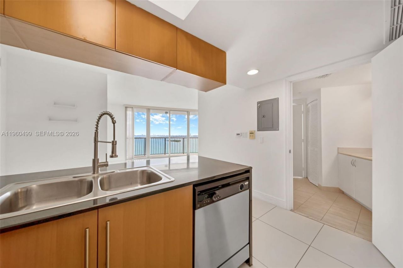 1750 N Bayshore Dr, Unit 2001, Miami, FL 33132 Photo
