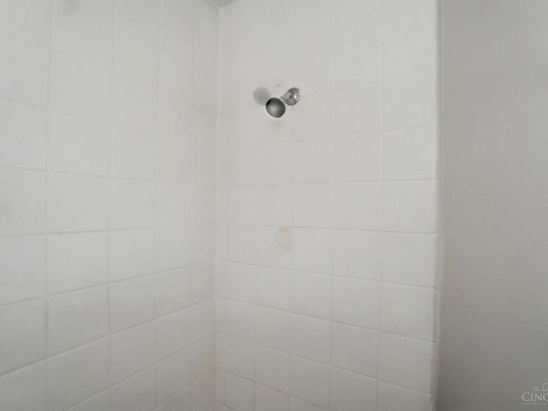 21 Chalmers Court, Greenhills, OH 45218 Photo 24