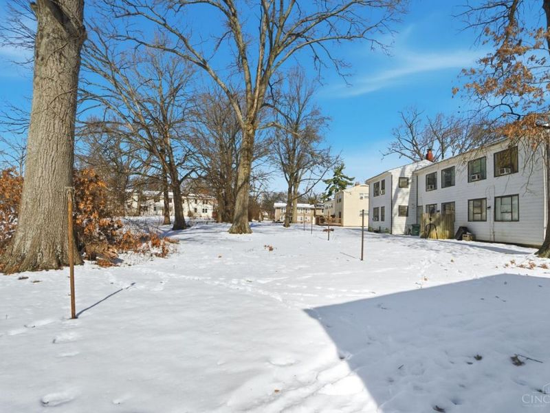 21 Chalmers Court, Greenhills, OH 45218 Photo 34