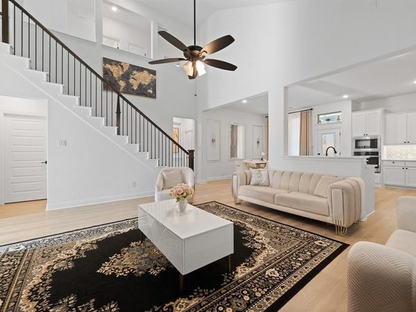 2603 Thornhill Lane, Mansfield, TX 76084