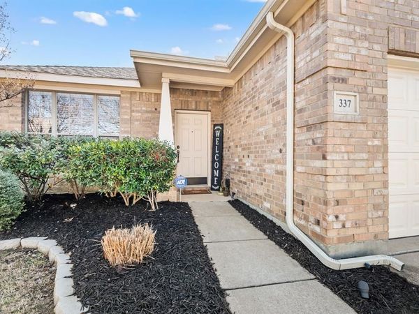337 Turquoise Drive, Fort Worth, TX 76131