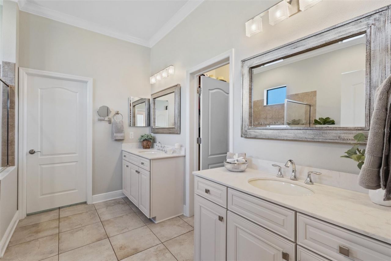 10619 Glencorse Terrace, Bradenton, FL 34211 Photo