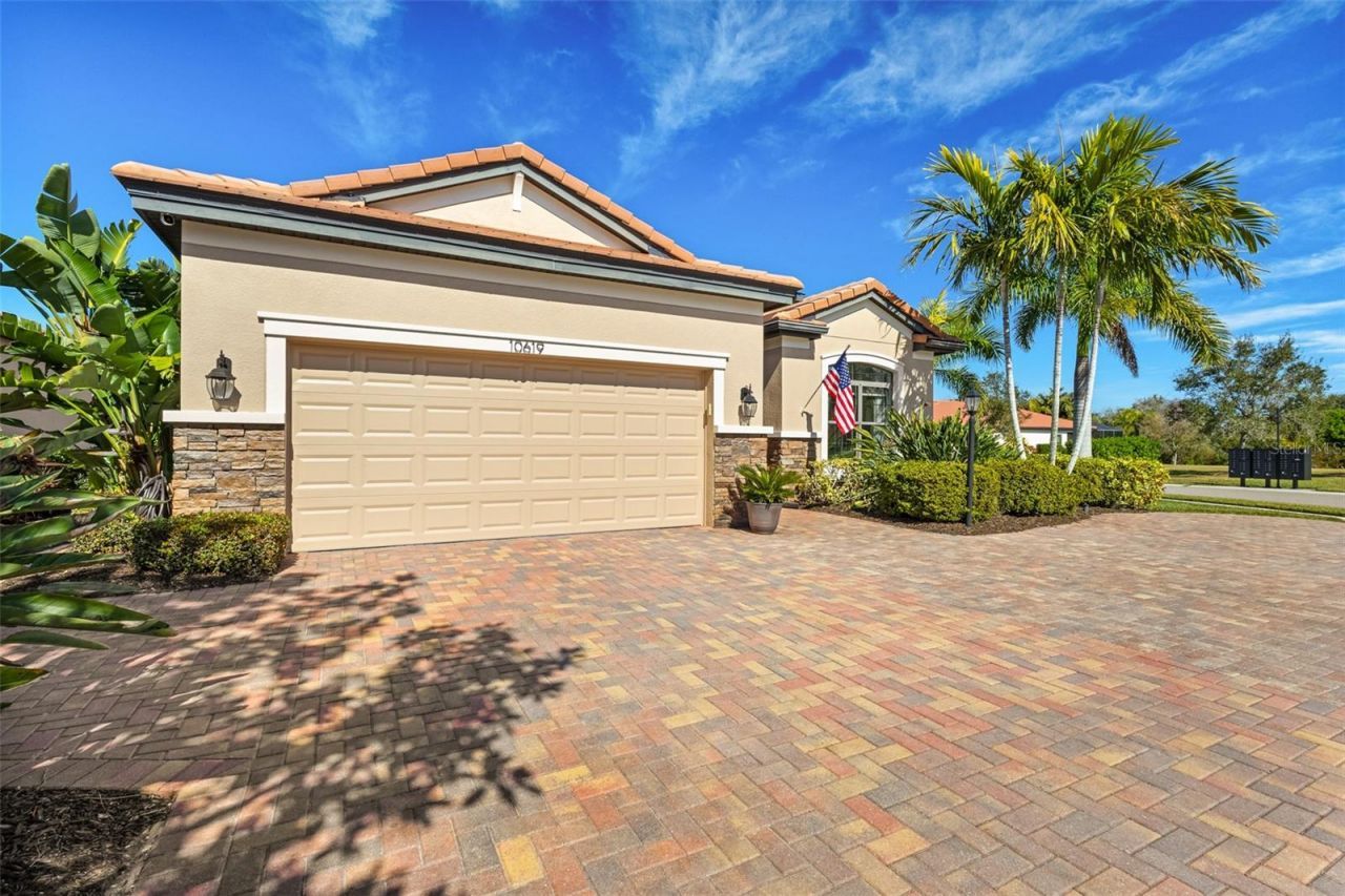 10619 Glencorse Terrace, Bradenton, FL 34211 Photo
