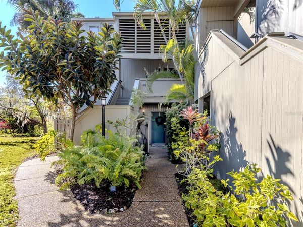 200 WOODLAND DRIVE, OSPREY, FL 34229