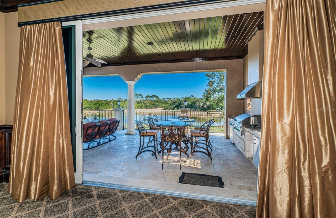 9209 Silverthorn Road, Seminole, FL 33777 Photo