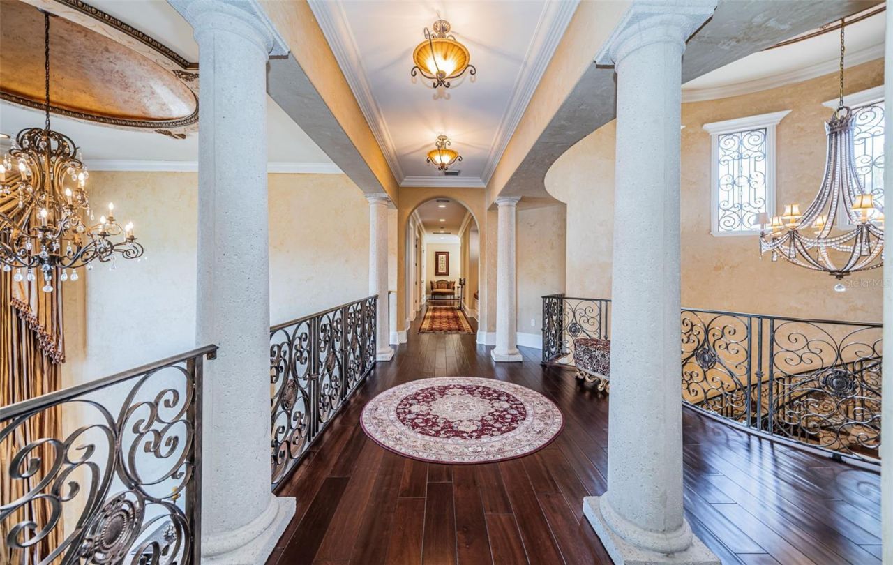 9209 Silverthorn Road, Seminole, FL 33777 Photo