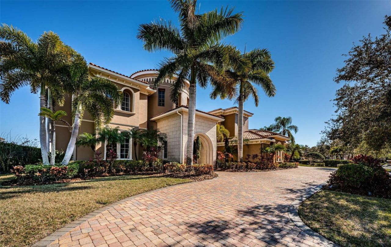 9209 Silverthorn Road, Seminole, FL 33777 Photo