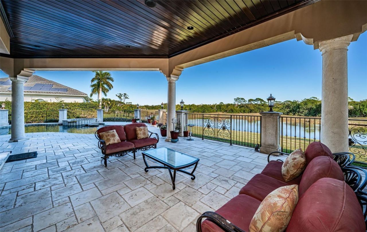 9209 Silverthorn Road, Seminole, FL 33777 Photo