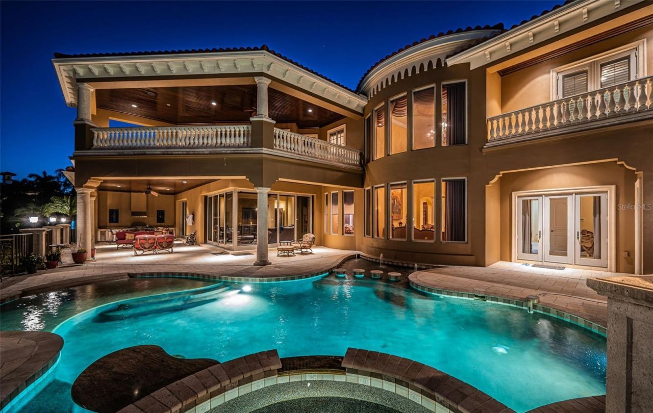 9209 Silverthorn Road, Seminole, FL 33777 Photo