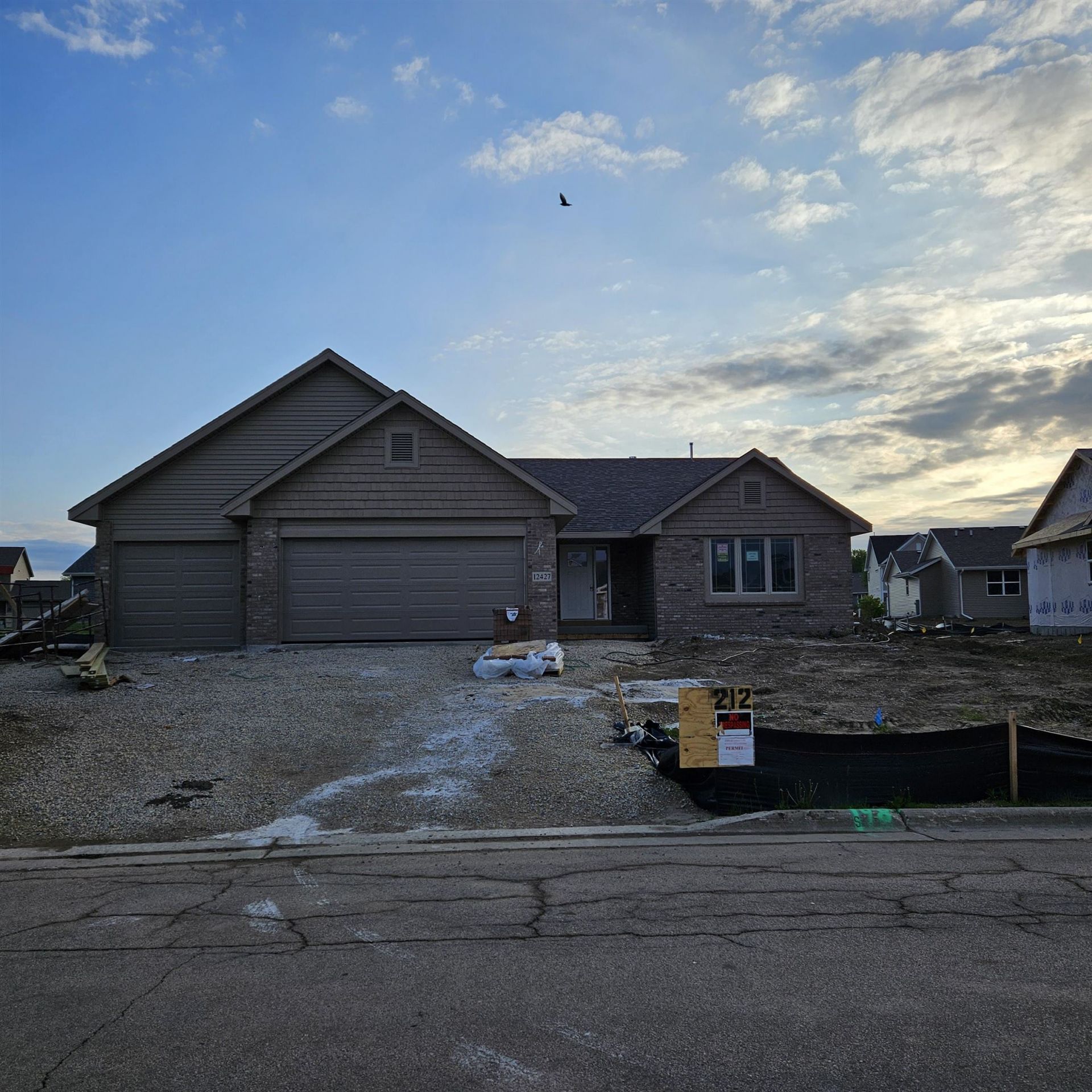 12427 LAKEVIEW Drive, LOVES PARK, IL 61111