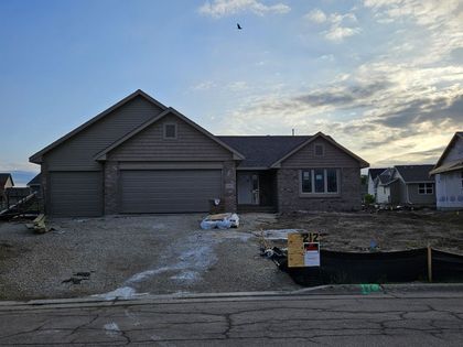 12427 LAKEVIEW Drive Loves Park, IL 61111