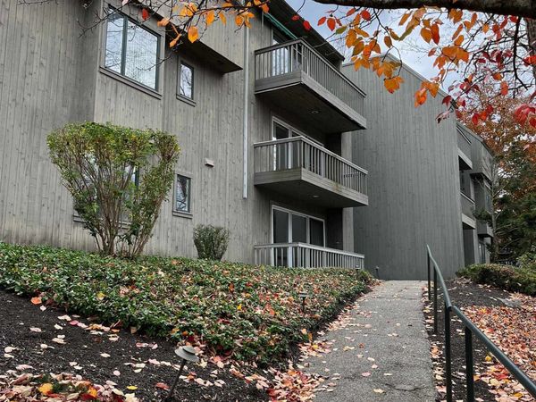 1 Pine Street, Unit C-20, Peterborough, NH 03458