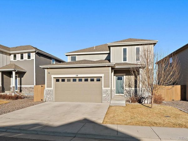 118 Chipeta Way , Lochbuie, CO 80603