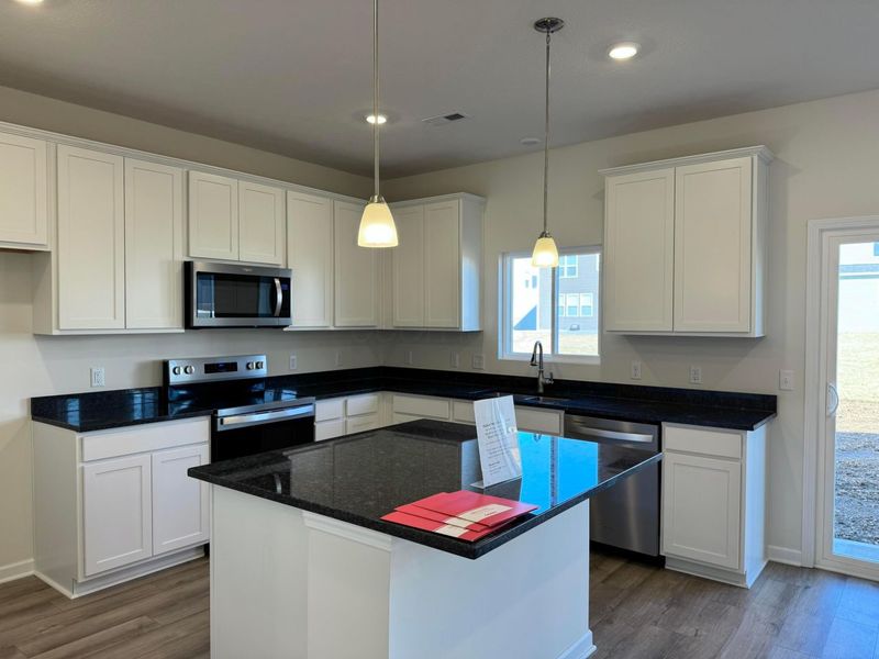 328 Honeysuckle Street, Unit Lot 329, South Bloomfield, OH 43103 Photo 2