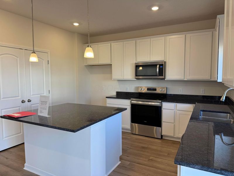 328 Honeysuckle Street, Unit Lot 329, South Bloomfield, OH 43103 Photo 4