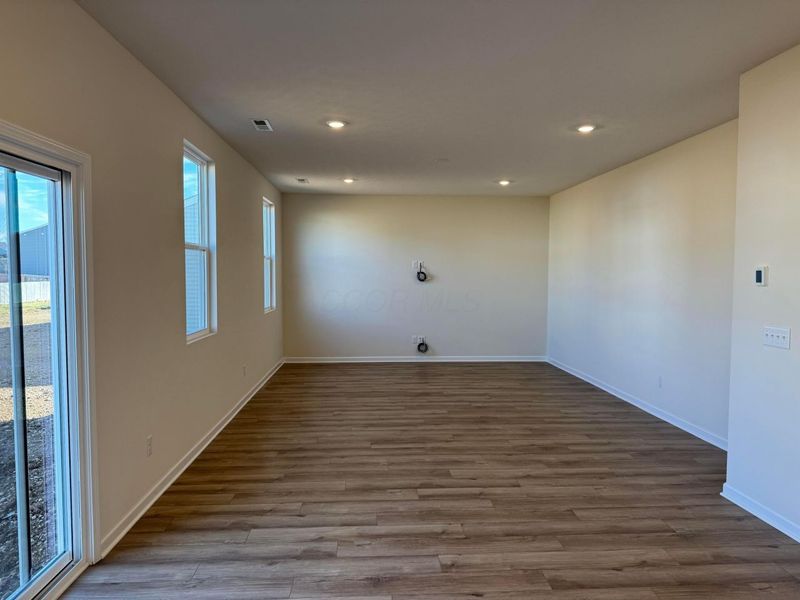 328 Honeysuckle Street, Unit Lot 329, South Bloomfield, OH 43103 Photo 7