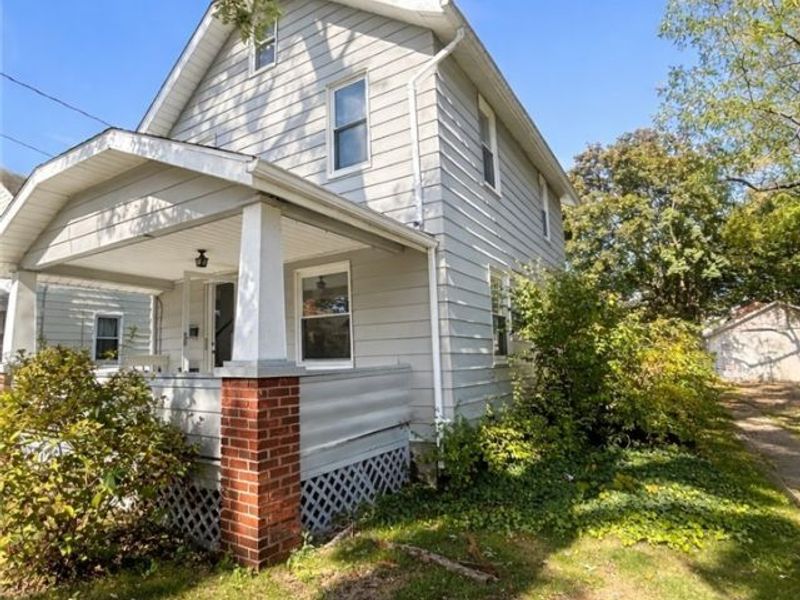 1837 Marks Avenue, Akron, OH 44305 Photo 2