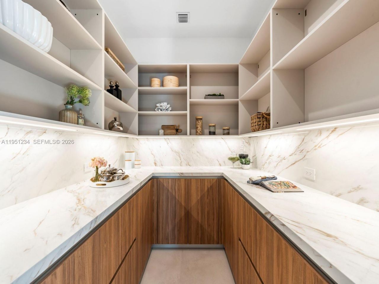 13901 Old Cutler Rd , Palmetto Bay, FL 33158 Photo