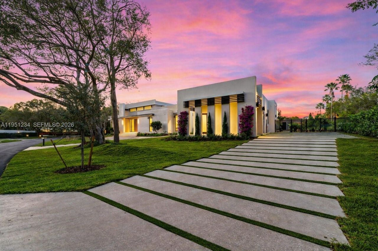 13901 Old Cutler Rd , Palmetto Bay, FL 33158 Photo