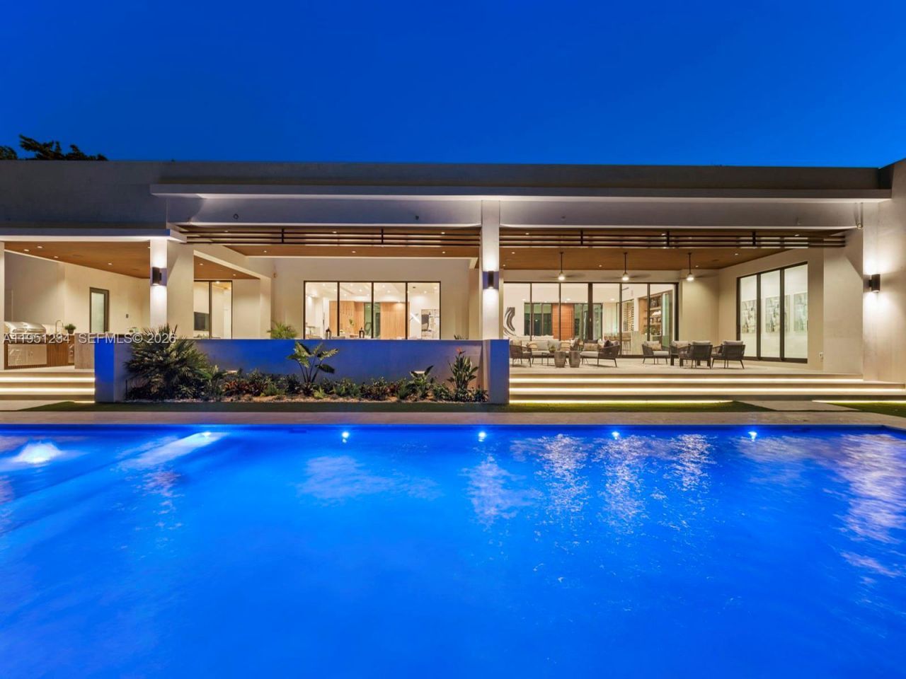 13901 Old Cutler Rd , Palmetto Bay, FL 33158 Photo