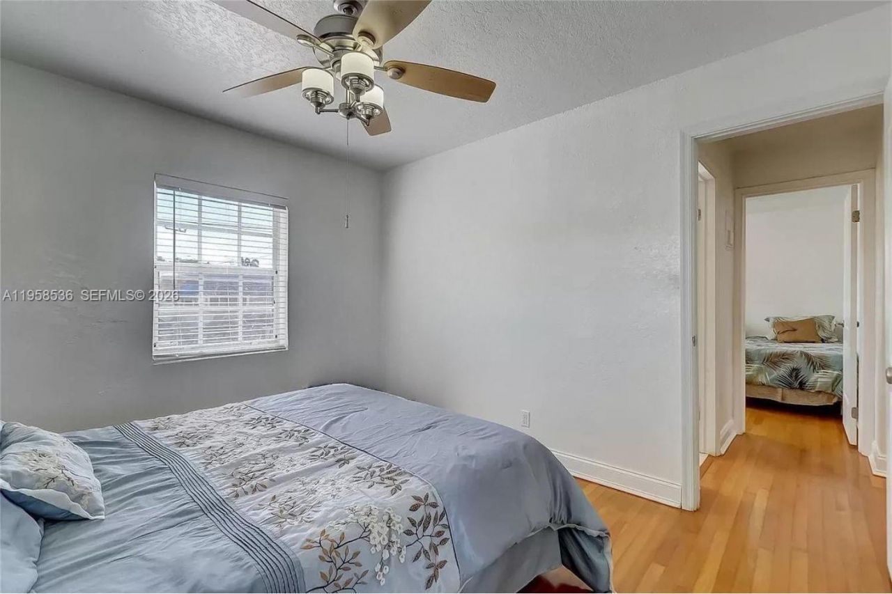 1825 N 24th Ave , Hollywood, FL 33020 Photo