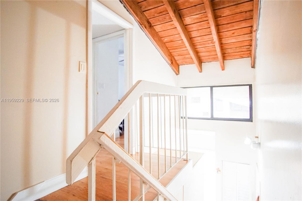 2929 E Missionwood Cir, Unit B-24, Miramar, FL 33025 Photo