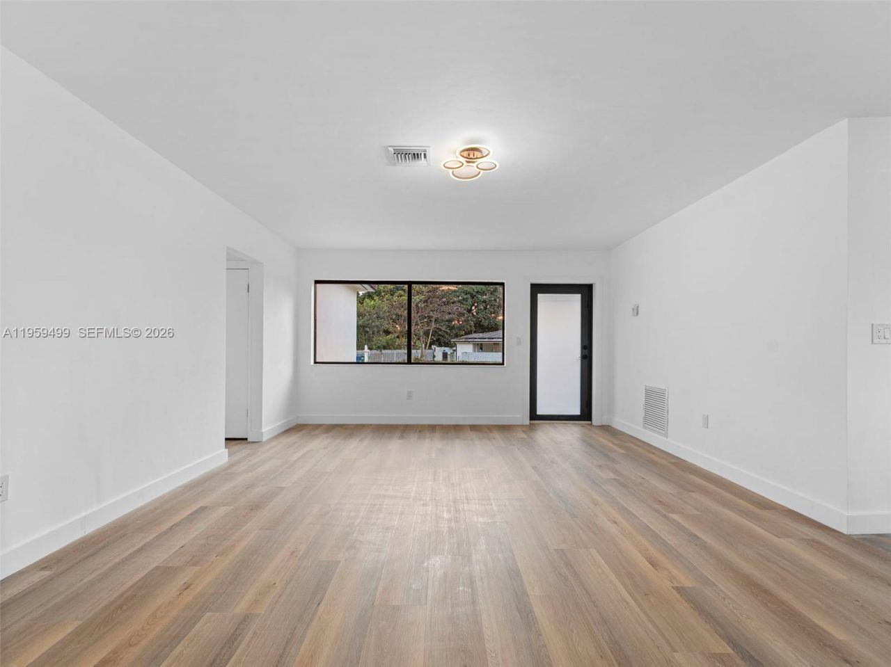 14545 Garden Dr, Miami, FL 33168 Photo