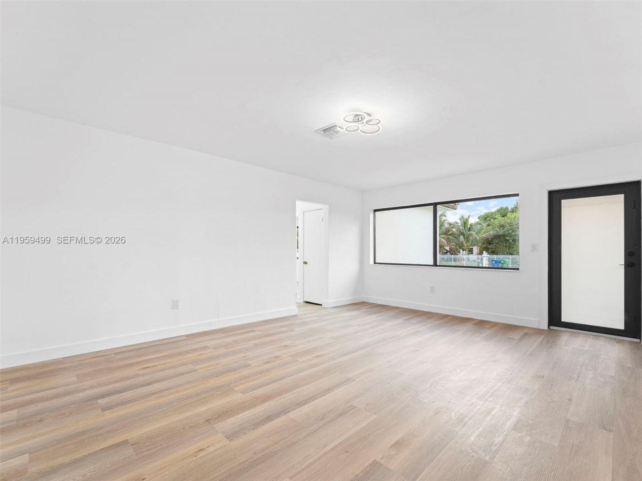 14545 Garden Dr, Miami, FL 33168 Photo