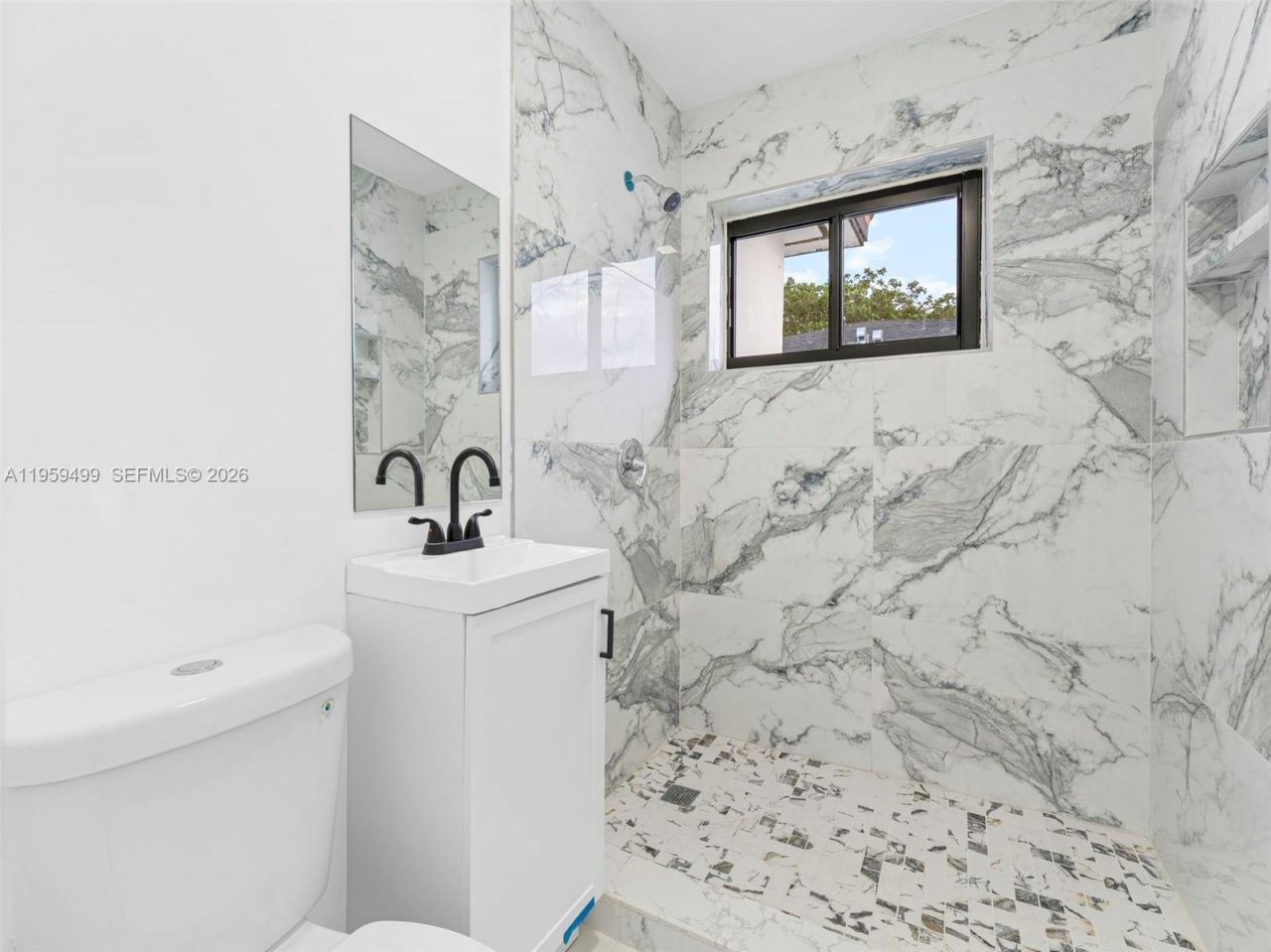 14545 Garden Dr, Miami, FL 33168 Photo