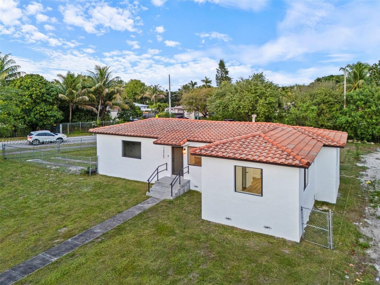 14545 Garden Dr, Miami, FL 33168 Photo